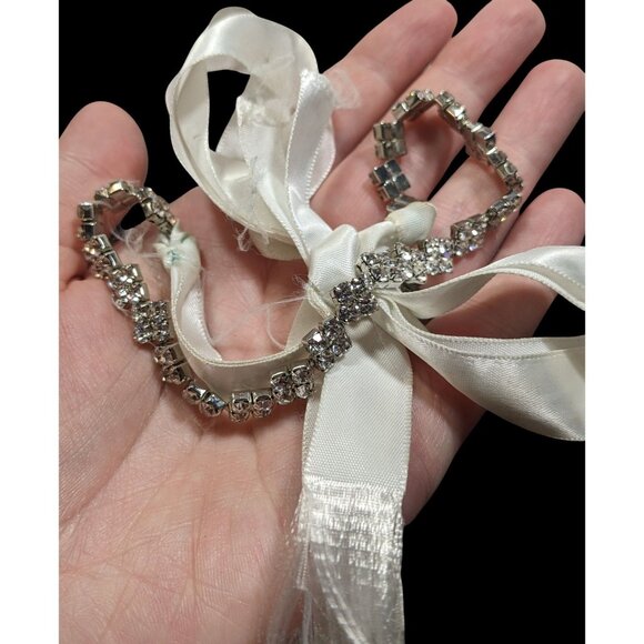 Retro Glam Sparkly Rhinestone Tie On Necklace - Picture 4 of 6